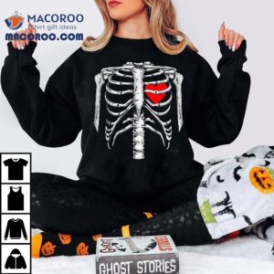 Skeleton Rib Cage Heart Xray Halloween Easy Costume Tshirt
