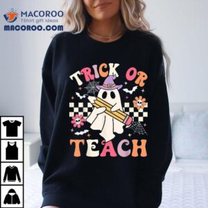 Trick Or Teach Groovy Teacher Halloween Retro Floral Ghos Tshirt
