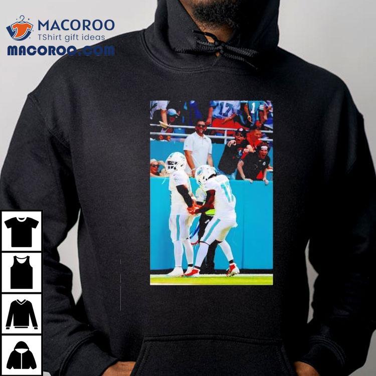 Tyreek Hill Handcuff Touchdown Celebration Shirt Tyreek Hill Handcuff Touchdown Celebration Shirt