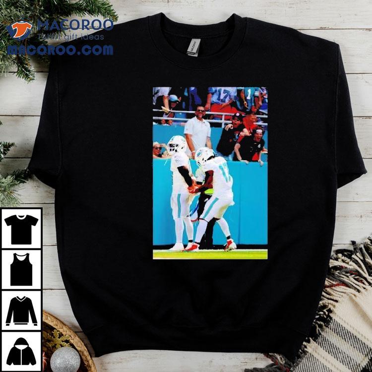 Tyreek Hill Handcuff Touchdown Celebration Shirt Tyreek Hill Handcuff Touchdown Celebration Shirt