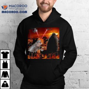 Moo Deng And Pesto Battle Tshirt