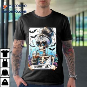 Tarot Card Mummy Vibes Spooky Season Skeleton Mom Halloween Tshirt