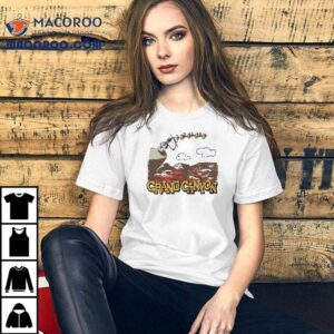 Snoopy and Woodstock explore Grand Canyon in this cool t-shirt