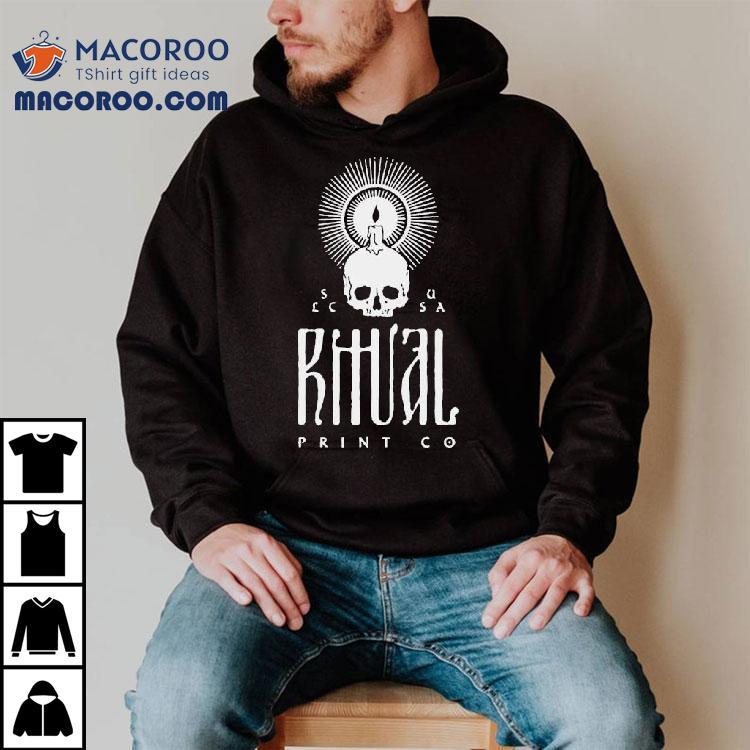Ancient skull design on trendy ritual t-shirt Ancient skull design on trendy ritual t-shirt