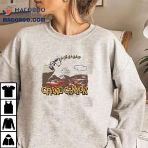 Snoopy and Woodstock explore Grand Canyon in this cool t-shirt