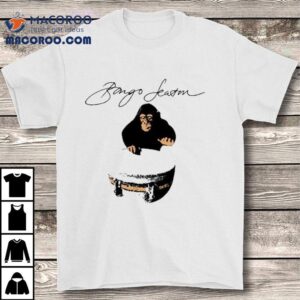 Geordie Greep wears a unique musical themed t-shirt 2 Geordie Greep Wears A Unique Musical Themed Tshirt