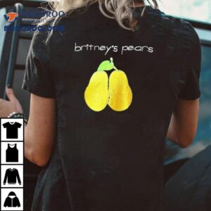 Britney Spears Wears A Unique Fruit Print T Tshirt