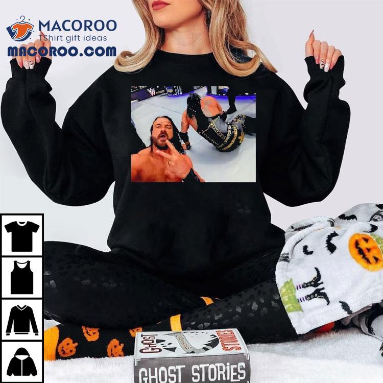 Drew Mcintyre rocks Damian Priest design on cool t-shirt Drew Mcintyre rocks Damian Priest design on cool t-shirt