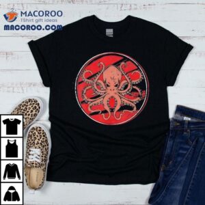 Kraken ocean creature pirate design tshirt