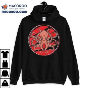 Kraken Ocean Creature Pirate Design T Tshirt