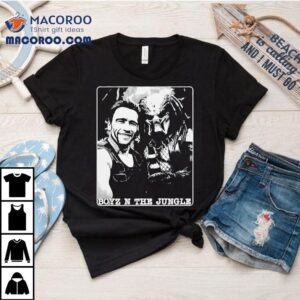 Wild Adventure Style With Predator Crew Graphic T-shirt