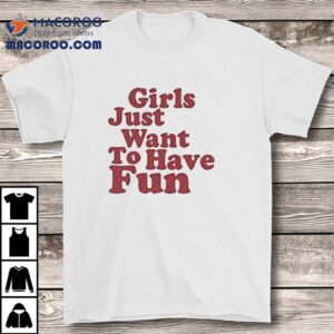Women Love Fun And Fashion Tshirt