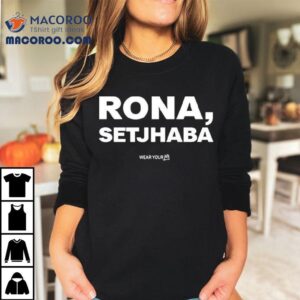 Carl Niehaus Sports Rona Colors In Latest Outfit Tshirt