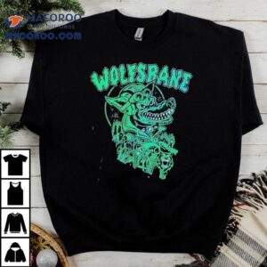 Crazy wolf design made me stop and stare at this awesome tshirt