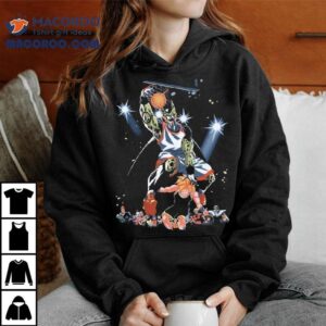 Epic anime battle showdown featuring Goku in this cool t-shirt