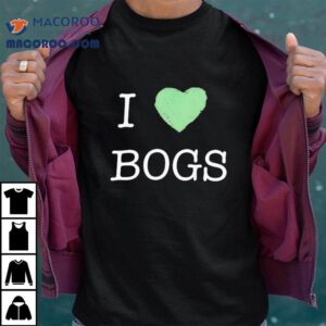 Adore Swamp Style With This Cool Tshirt