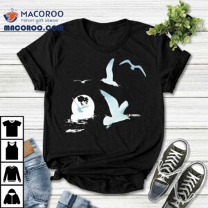 1989 Seagull Boxy Cherry Lips Crystal Skies Shirt