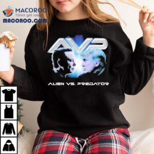 Trump Vs Elon Musk Alien Vs Predator Tshirt