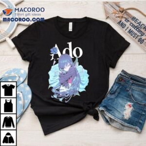 Ado Roses Pose Tshirt