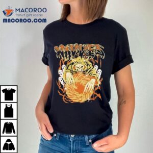 Wavves Horned Skull Tshirt