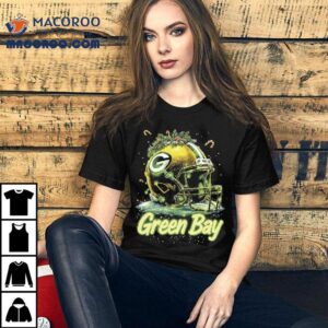 Green Bay Packers Nfl Helmet Merry Christmas Tshirt