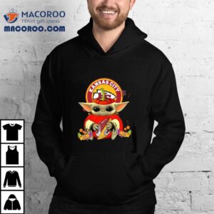 Baby Yoda Hug Kansas City Chiefs Pumpkin Halloween Shirt