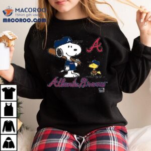The Atlanta Braves Snoopy Charlie Brown Woodstock The Peanuts Tshirt