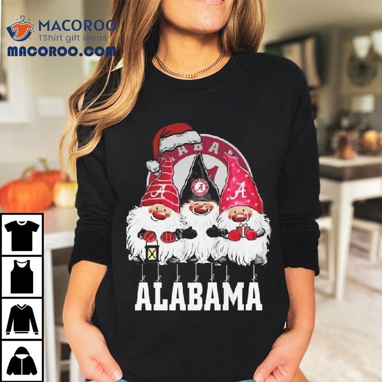 The Gnomes X Alabama Crimson Tide Merry Christmas 2025 Shirt The Gnomes X Alabama Crimson Tide Merry Christmas 2025 Shirt