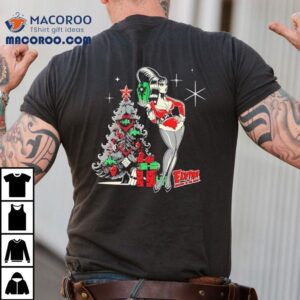 Elvira Retro Xmas Tree Christmas Tshirt