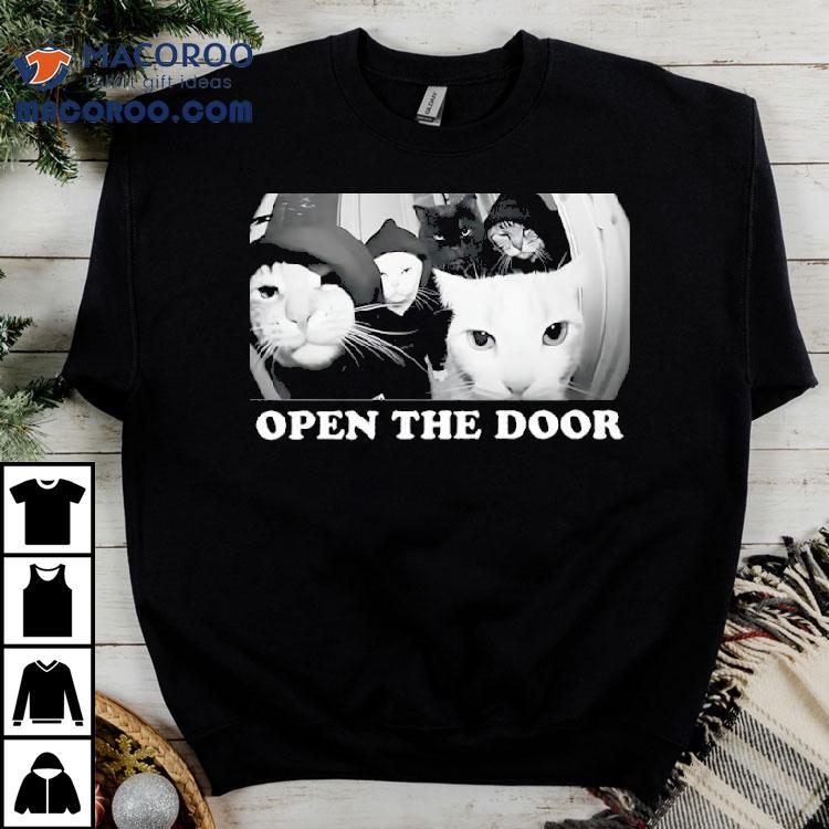 Cat Gang Open The Door Christmas Funny Shirt Cat Gang Open The Door Christmas Funny Shirt