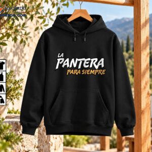 La Pantera Para Siempre graphic with distressed white and orange bold lettering