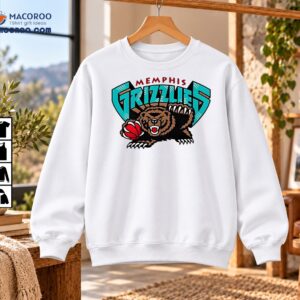 Memphis Grizzlies Vintage Bear Basketball Graphic Shirt