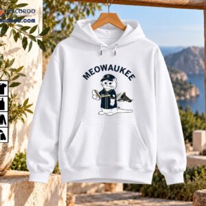 Meowaukee Milwaukee baseball cat graphic with white cat in navy and gold jersey holding a hot dog