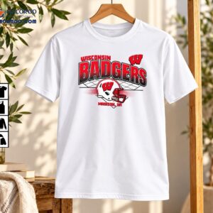 Wisconsin Badgers Football Helmet Vintage Grid Shirt Wisconsin Badgers Football Helmet Vintage Grid Shirt